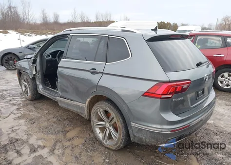 2021 Volkswagen Tiguan 2.0T Sel Premium R-Line z USA, uszkodzony, nr VIN 3VV4B7AX5MM081601